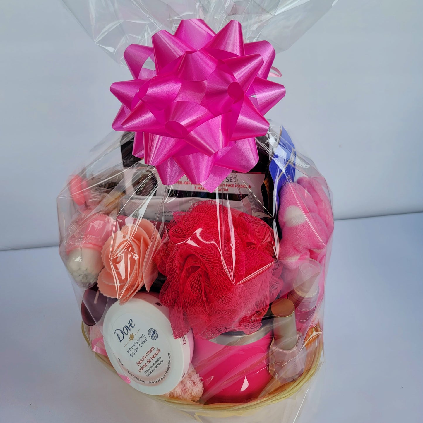 WOMEN/TEENS SELF CARE GIFT BASKET